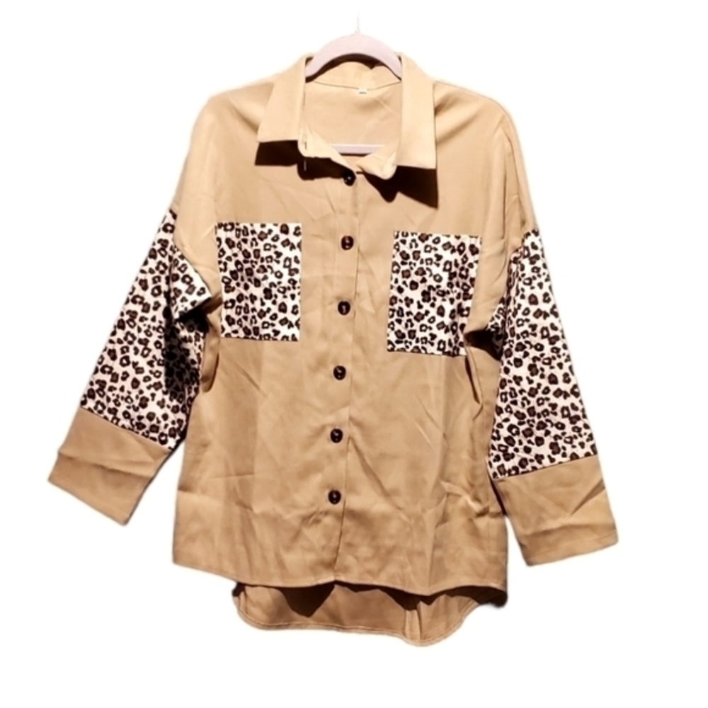 Western Long Sleeve Soft Shirt Animal Print Size Small NWOT‎